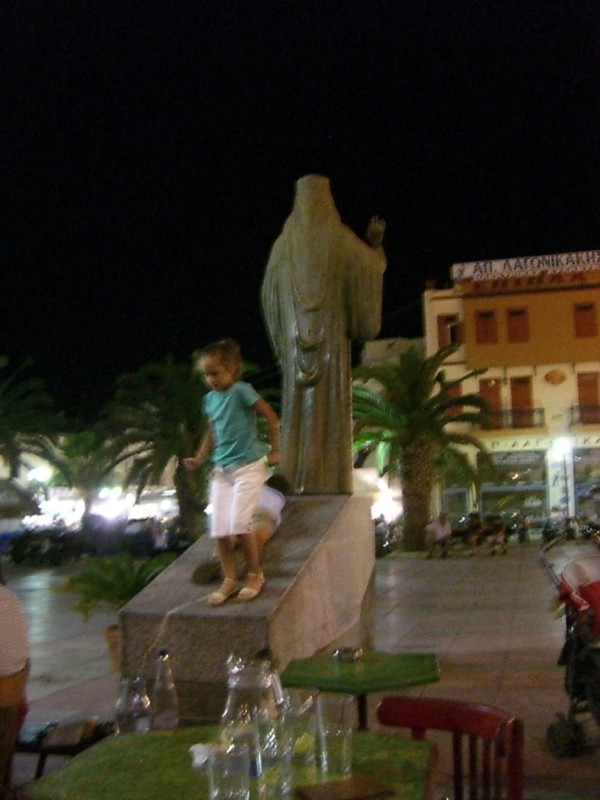CIMG8980 Nascondino ad Chania